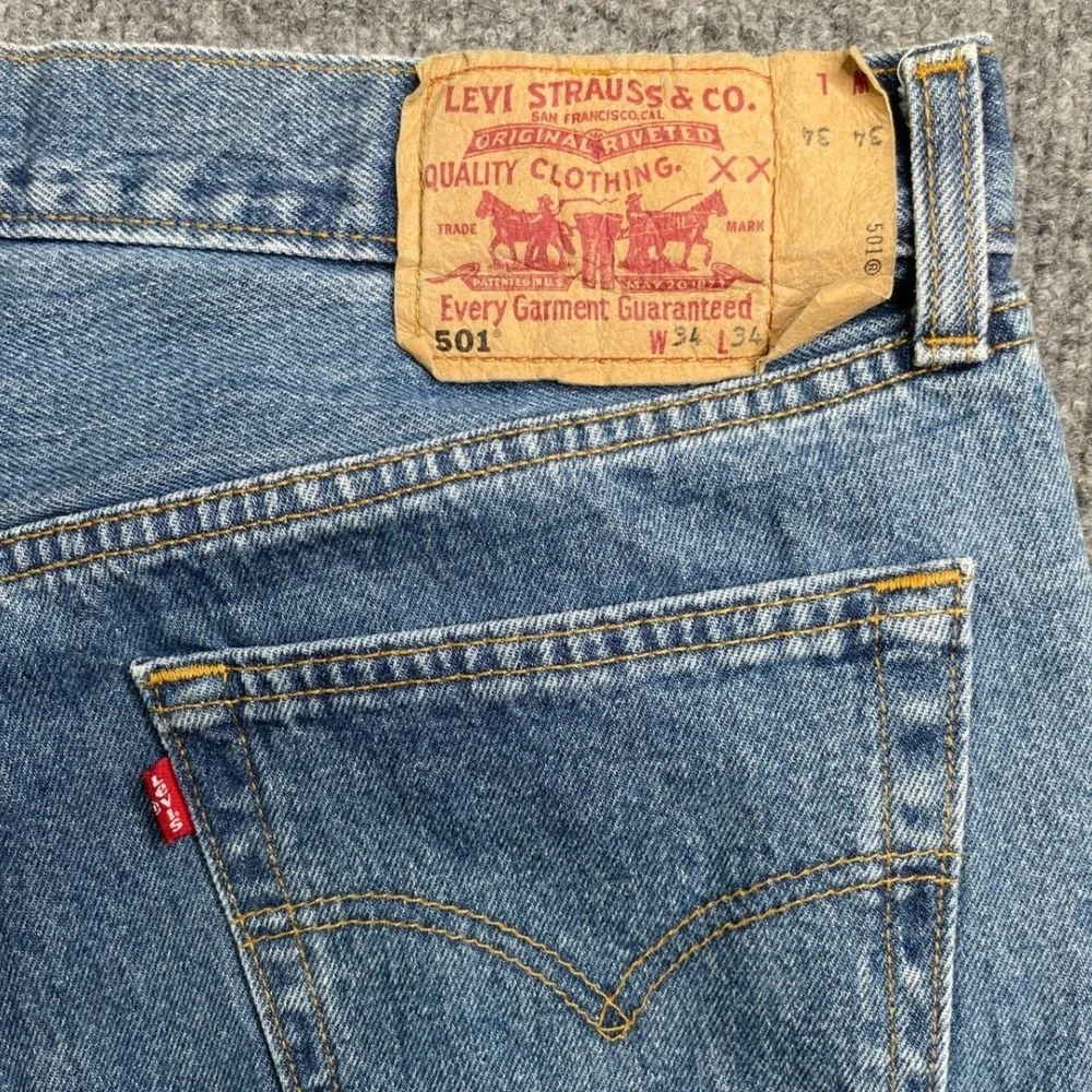Levi's 501‎ Jeans Mens W34 L34 Blue Straight Leg Button Fly Made in UK Vintage